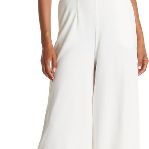 Love by design jump suit.. - Picture 4 of 12